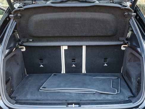 Certified 2025 Mercedes-Benz GLA 250 image 26