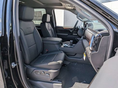 New 2026 GMC Sierra 1500 Denali w/ Denali Reserve Package AWD/4WD image 29