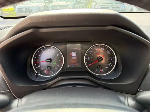 Used 2021 Toyota RAV4 XLE Premium FWD image 24