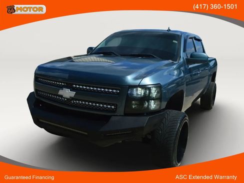 Used 2011 Chevrolet Silverado 1500 LT w/ All-Star Edition AWD/4WD image 1