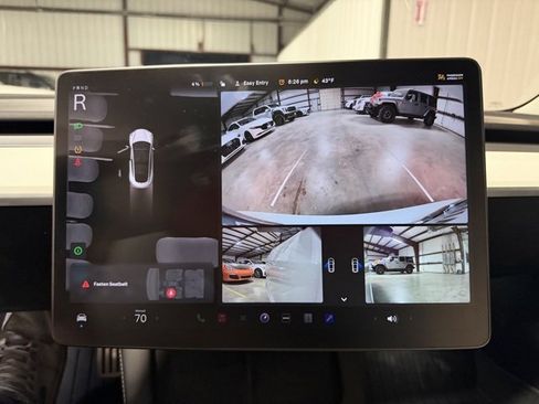 Used 2023 Tesla Model 3 Performance image 15