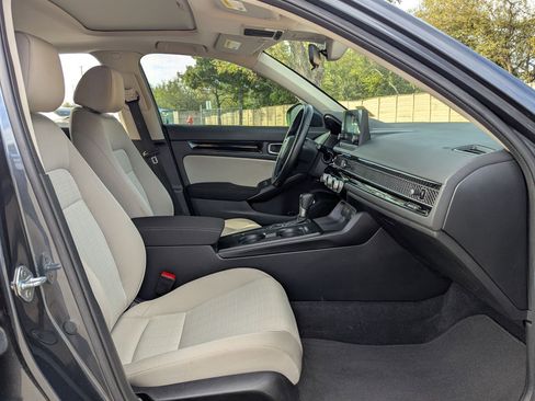 Certified 2023 Honda Civic EX image 24