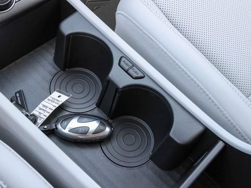 New 2026 Hyundai Kona Limited FWD image 17
