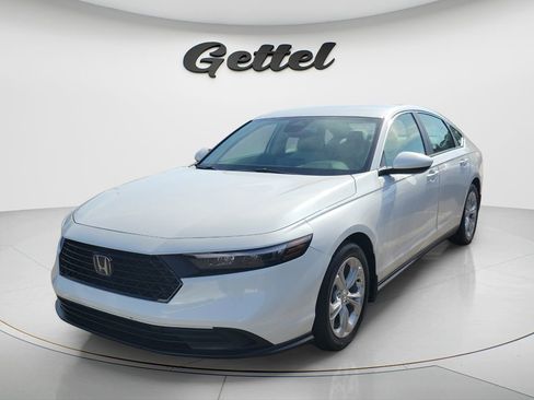 Used 2023 Honda Accord LX image 1