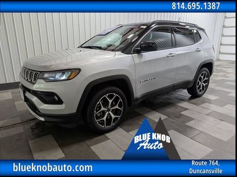 Used 2025 Jeep Compass Limited AWD/4WD image 1