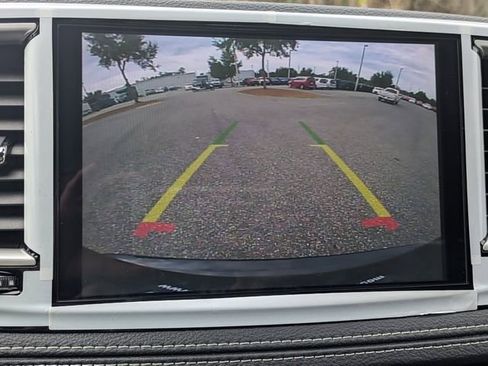 New 2026 Chrysler Pacifica Select FWD image 21