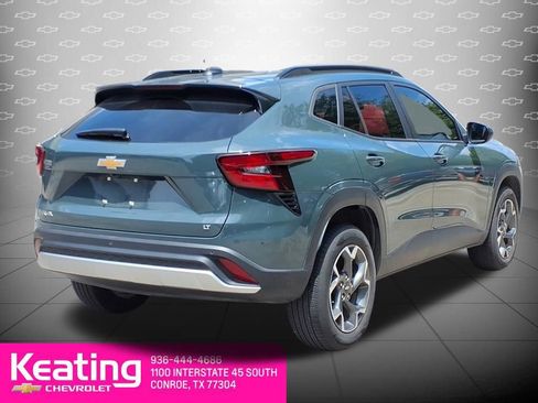 Certified 2025 Chevrolet Trax LT w/ Driver Confidence Package FWD image 6
