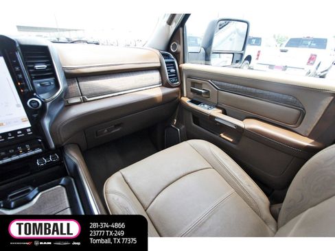 Used 2023 RAM 3500 Limited AWD/4WD image 11