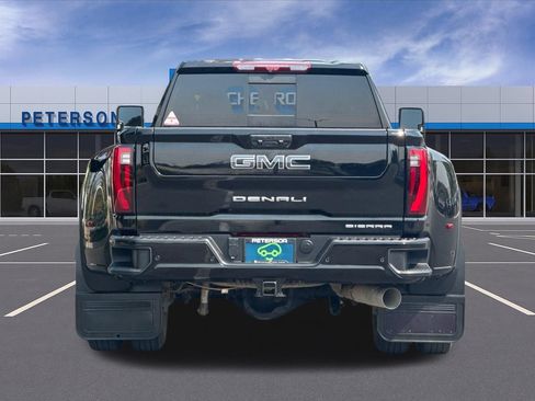 Used 2025 GMC Sierra 3500 Denali Ultimate AWD/4WD image 5