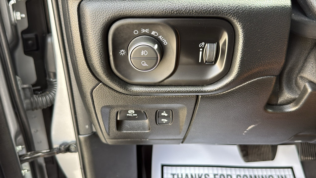 Used 2021 RAM 1500 Big Horn RWD image 41