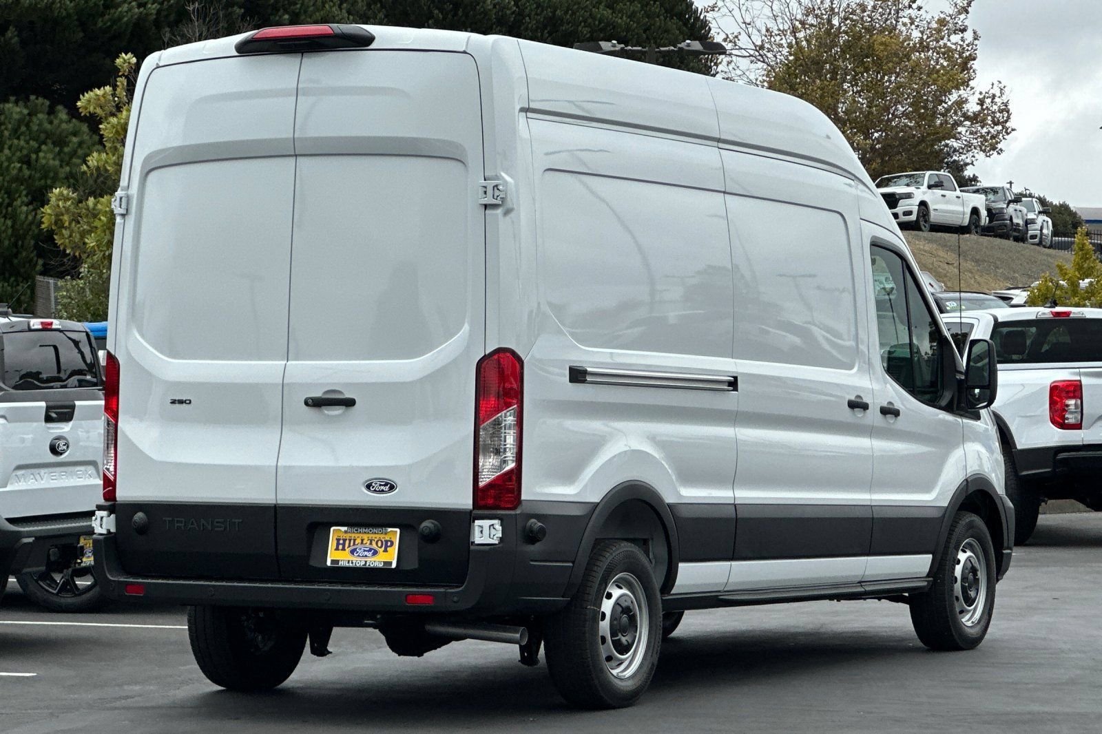 New 2027 Ford Transit 250 148 High Roof RWD image 4