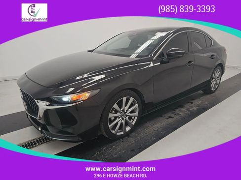 Used 2021 MAZDA MAZDA3 s FWD image 1
