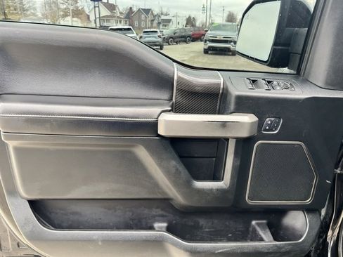 Used 2018 Ford F150 Raptor w/ Equipment Group 802A Luxury image 13