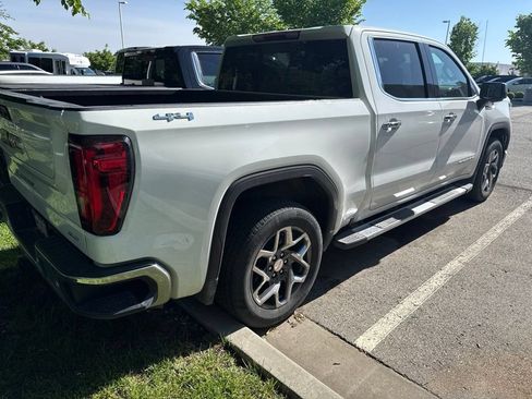 Used 2024 GMC Sierra 1500 SLT w/ SLT Premium Plus Package AWD/4WD image 4