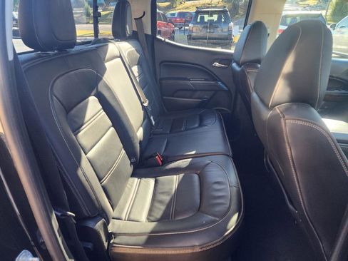 Used 2017 GMC Canyon Denali image 10