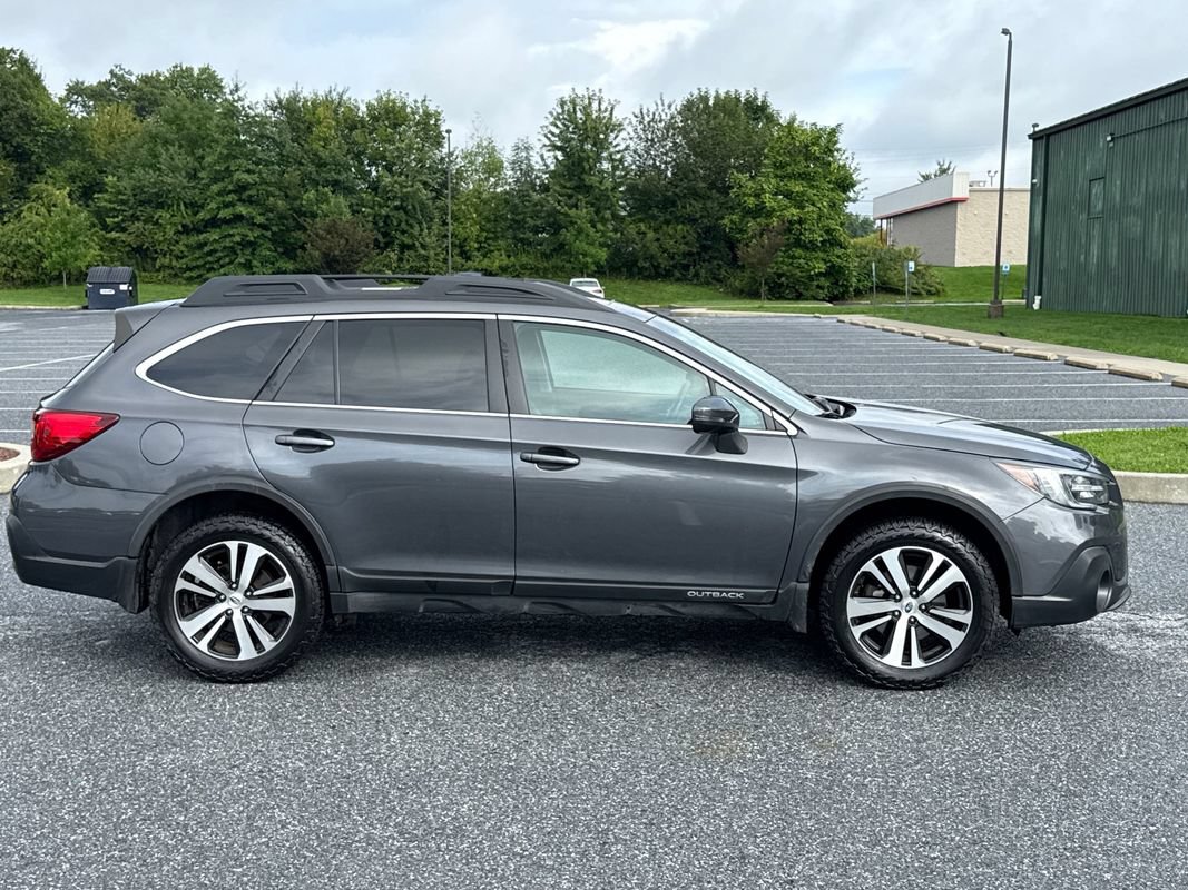 Used 2019 Subaru Outback 2.5i Limited w/ Protection Package #1 AWD/4WD image 9