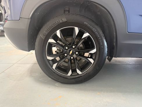 Used 2023 Chevrolet TrailBlazer LT w/ Convenience Package AWD/4WD image 10