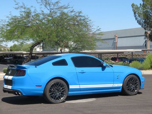 Used 2014 Ford Mustang Shelby GT500 w/ Equipment Group 821A RWD image 6