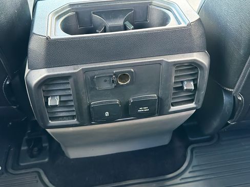 Used 2017 Ford F150 XLT w/ Equipment Group 302A Luxury image 19