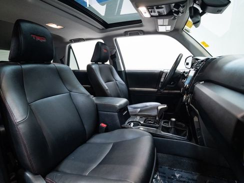 Certified 2020 Toyota 4Runner TRD Off-Road Premium w/ Moonroof Package image 14
