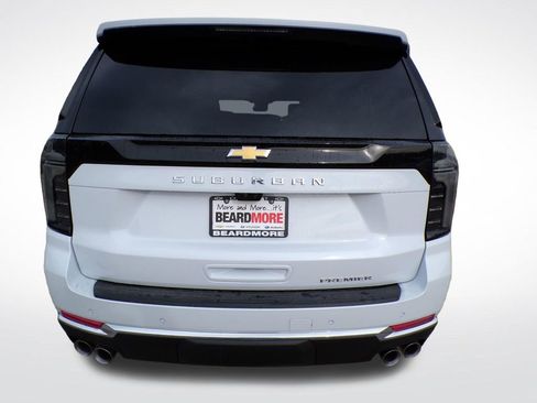 New 2026 Chevrolet Suburban Premier AWD/4WD image 3