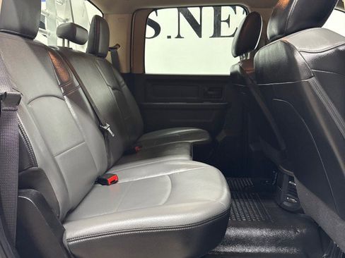 Used 2020 RAM 5500 Tradesman w/ Chrome Appearance Group image 25