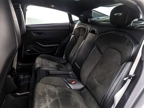 Used 2024 Porsche Taycan GTS image 8