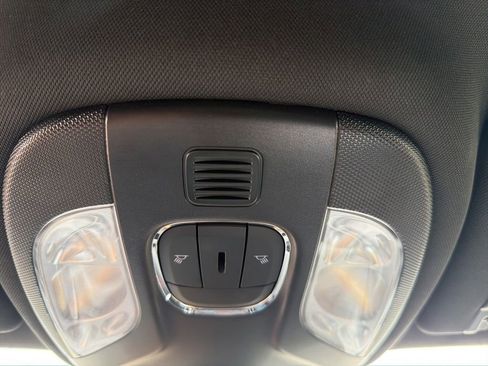 Used 2025 Jeep Compass Trailhawk AWD/4WD image 22