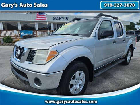 Used 2005 Nissan Frontier NISMO w/ (J01) Sunroof Pkg AWD/4WD image 1