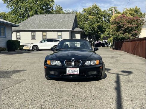 Used 1996 BMW Z3 1.9 image 2