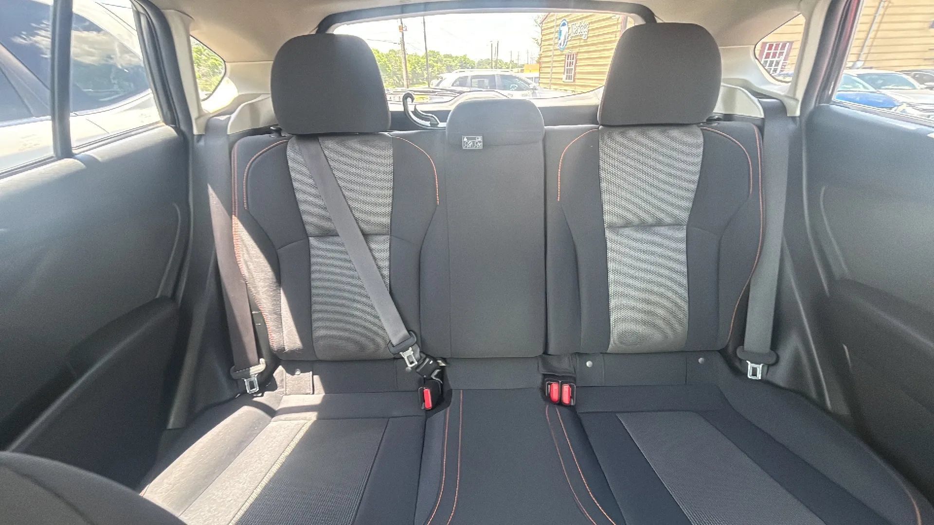 Used 2019 Subaru Crosstrek 2.0i Premium AWD/4WD image 28