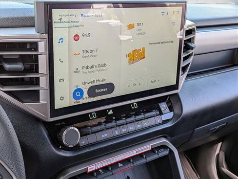 Used 2026 Toyota Tundra SR5 w/ SR5 Premium Package AWD/4WD image 15