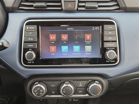 New 2025 Nissan Versa SV w/ Trunk Package image 15