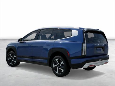 New 2026 Hyundai Ioniq 9 S image 5