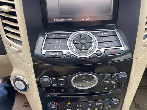 Used 2015 INFINITI QX70 AWD image 40