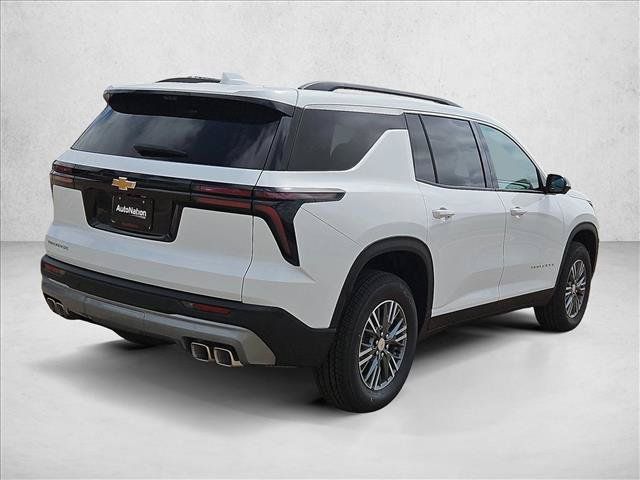 New 2027 Chevrolet Traverse LT w/ Driver Confidence Package FWD image 2