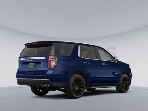 Used 2023 Chevrolet Tahoe Premier AWD/4WD image 4