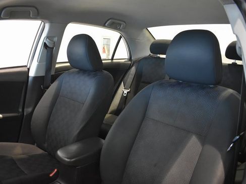 Used 2010 Toyota Corolla S image 13