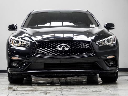 Used 2019 INFINITI Q50 Luxe w/ Essential Package (3.0T Luxe) image 7