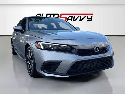 Used 2024 Honda Civic EX image 1
