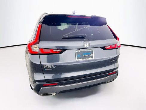 Used 2024 Honda CR-V Sport Touring image 8
