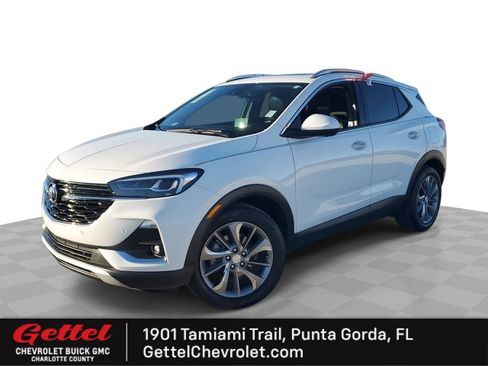 Used 2022 Buick Encore GX Essence w/ Advanced Technology Package image 1