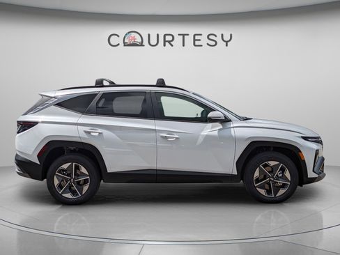 New 2026 Hyundai Tucson SEL AWD/4WD image 6