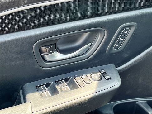 Used 2023 Honda Pilot Elite image 18