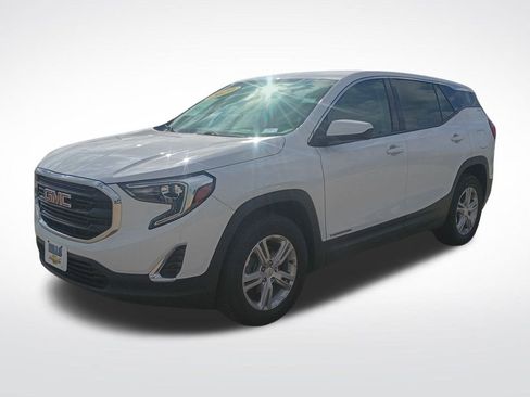 Used 2020 GMC Terrain SLE image 1