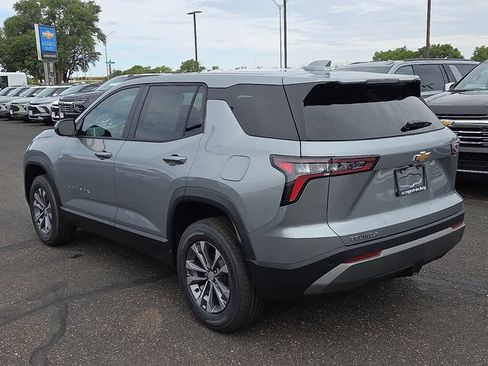 New 2026 Chevrolet Equinox LT FWD image 3