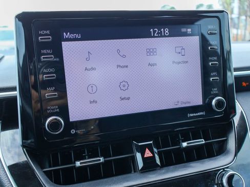 Used 2021 Toyota Corolla SE image 5