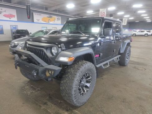 Used 2020 Jeep Gladiator Sport w/ Quick Order Package 24S AWD/4WD image 5