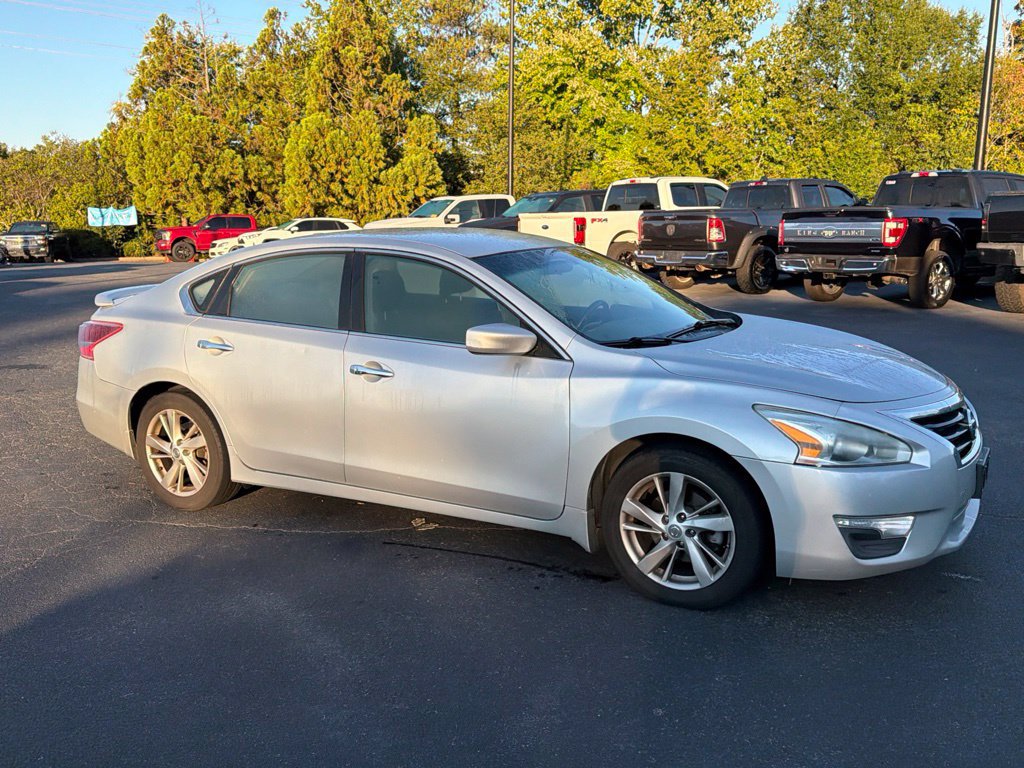 Used 2013 Nissan Altima 2.5 SV FWD image 15