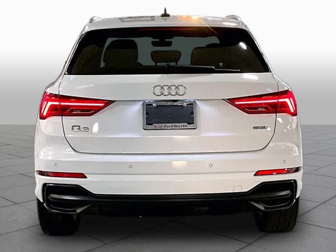 Used 2022 Audi Q3 2.0T Premium Plus w/ Premium Plus Package AWD/4WD image 5